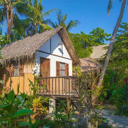 Nary Garden Hotel Kampot Ngoại thất bức ảnh